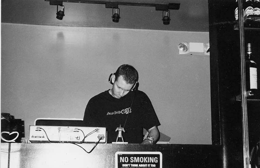 Len DJing at Club Blue, Hollywood, CA